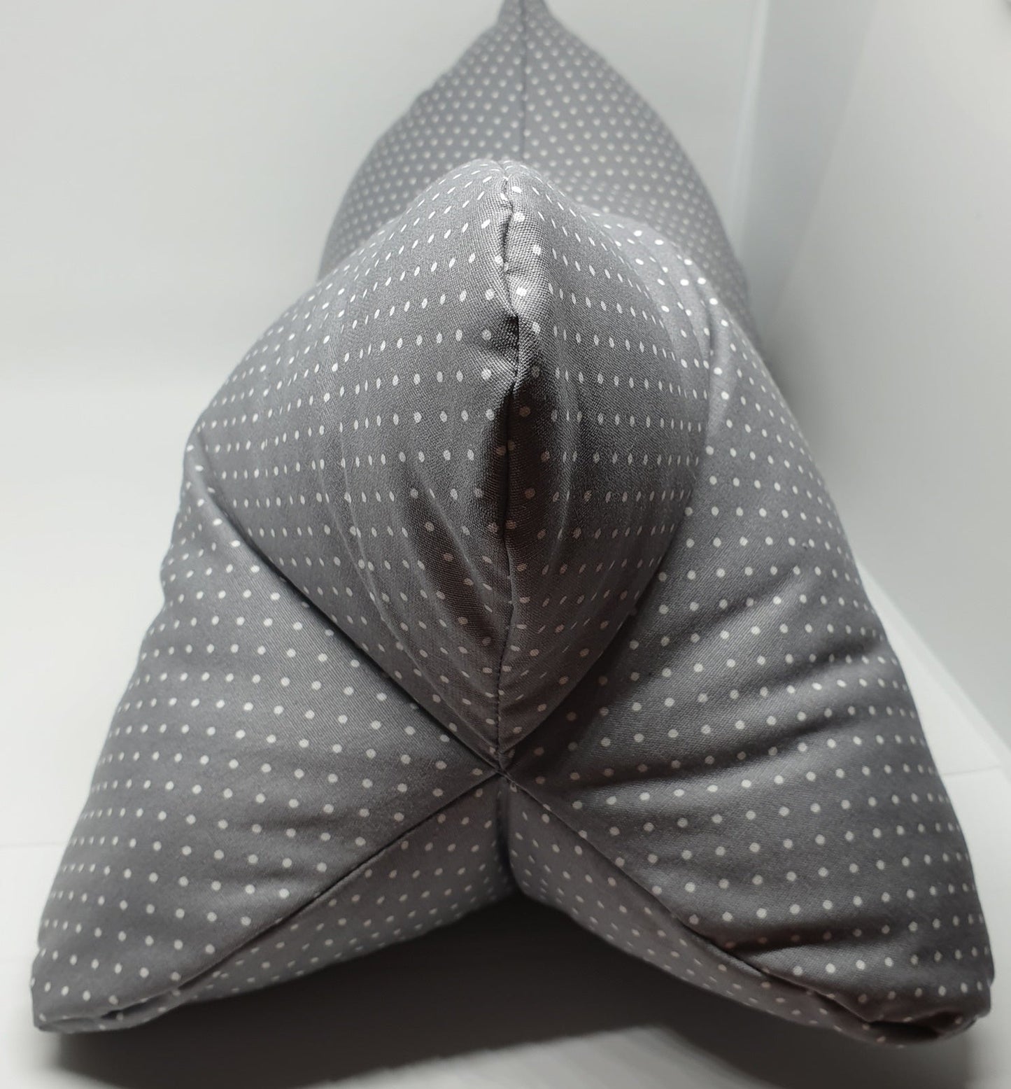 RELAX - Nackenkissen »Grau Punkte« - Small & Sweet Manufaktur