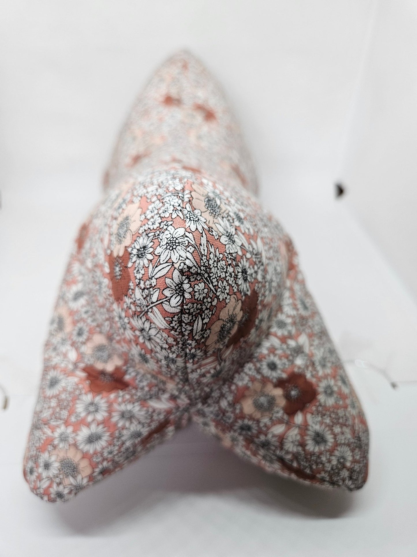 RELAX - Nackenkissen »Blume mit weinrot« - Small & Sweet Manufaktur