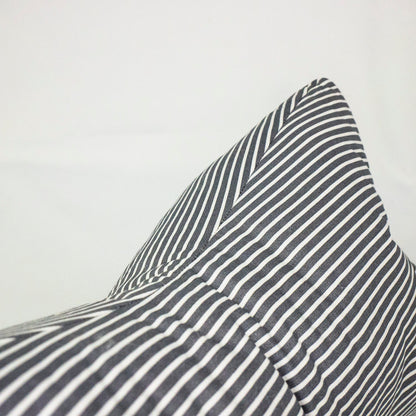 RELAX - Nackenkissen »Grau mit Streifen« - Small & Sweet Manufaktur